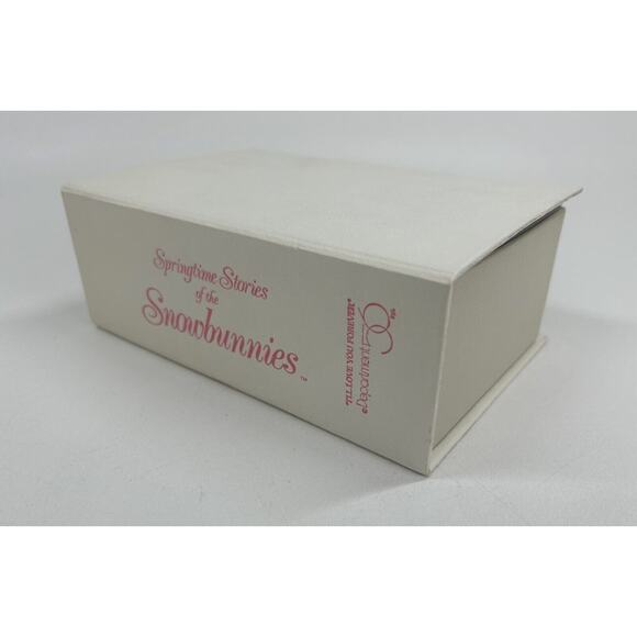 Dept 56 Springtime Stories Of The Snowbunnies "I'll Love You Forever" #2615-8 - Picture 4 of 5